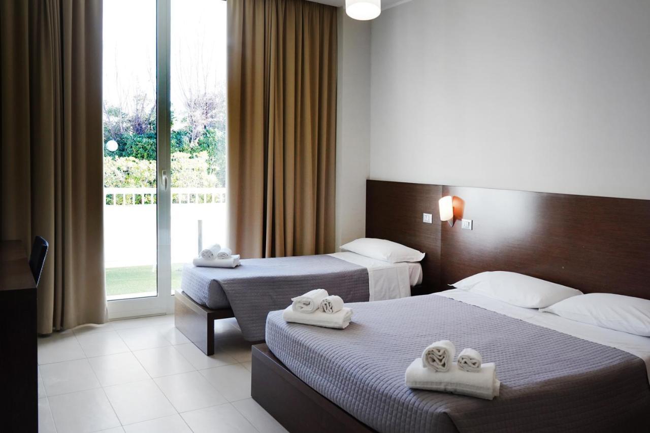 Triple Room Balcony